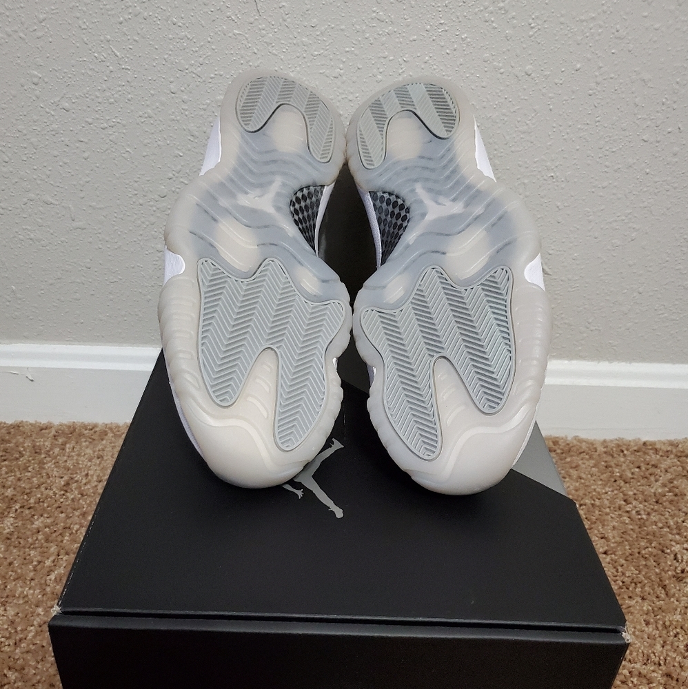 AIR JORDAN 11 RETRO 25TH ANNIVERSARY